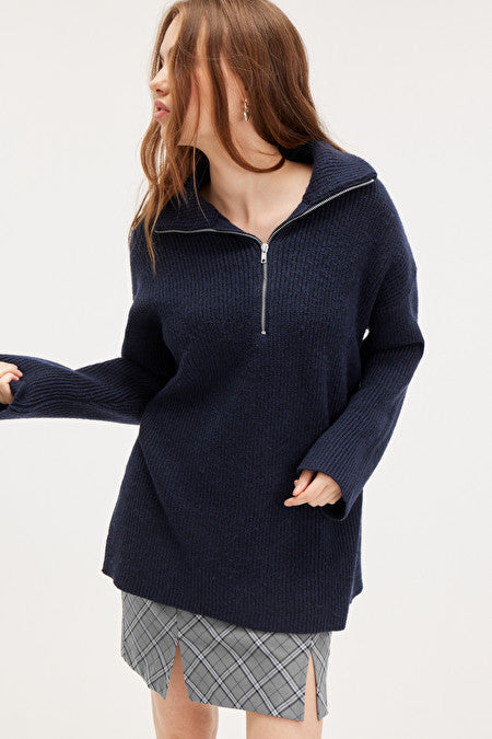 Pullover Cardigan style