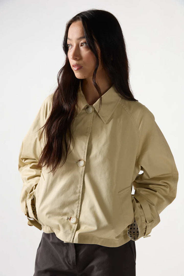 THE REVERSIBLE NOBLE TRENCH